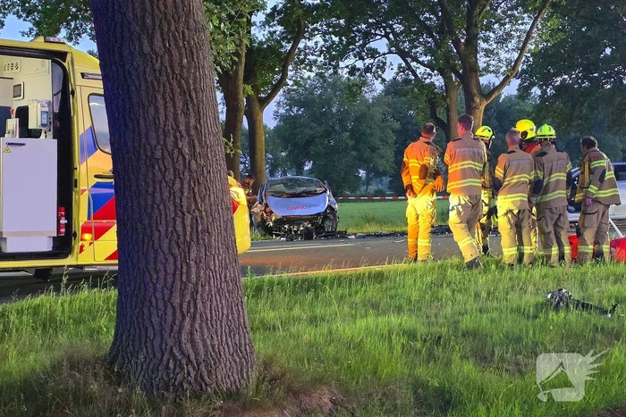 Dode bij ernstige frontale aanrijding