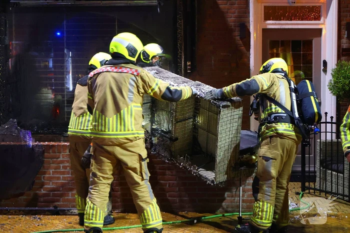 Flinke brand zorgt voor schade aan woning