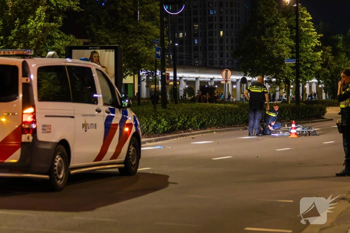 Politie schept fietser tijdens spoedrit