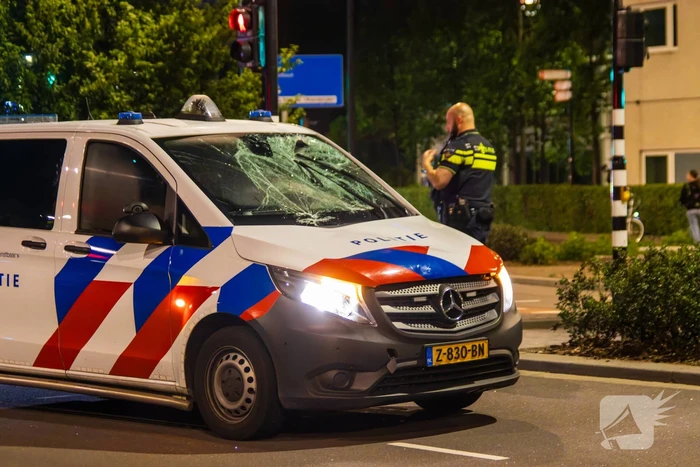 Politie schept fietser tijdens spoedrit