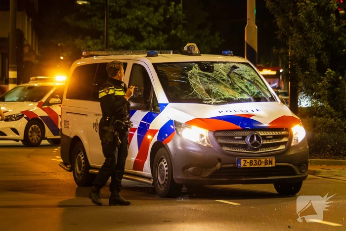 Politie schept fietser tijdens spoedrit