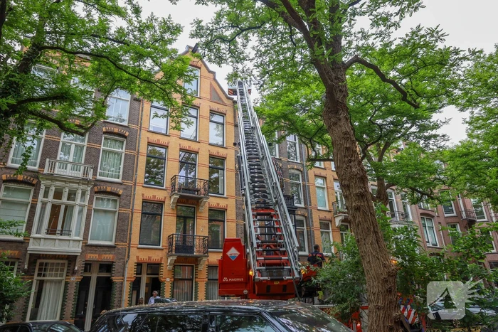Middelbrand leidt tot evacuaties en rookinhalatie