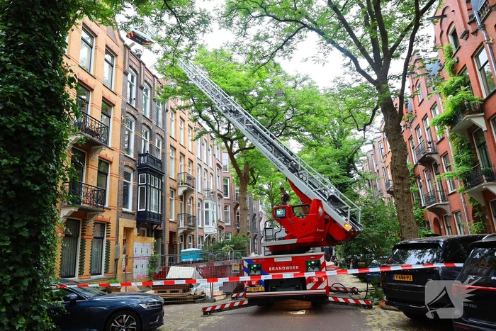 Middelbrand leidt tot evacuaties en rookinhalatie