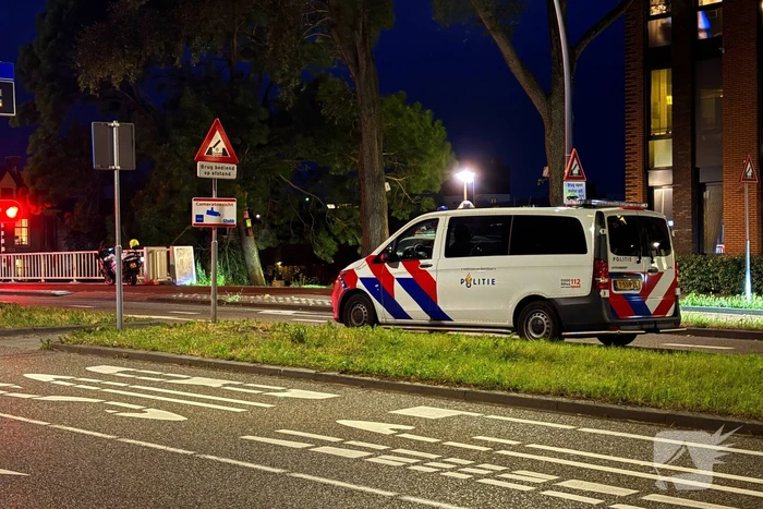 Agent gewond bij incident in kliniek, verdachte aangehouden