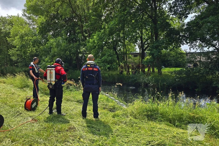 Hulpdiensten speuren naar mogelijke drenkeling