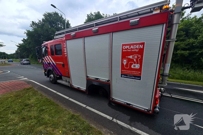 Brandweerwagen verliest wielen tijdens spoed