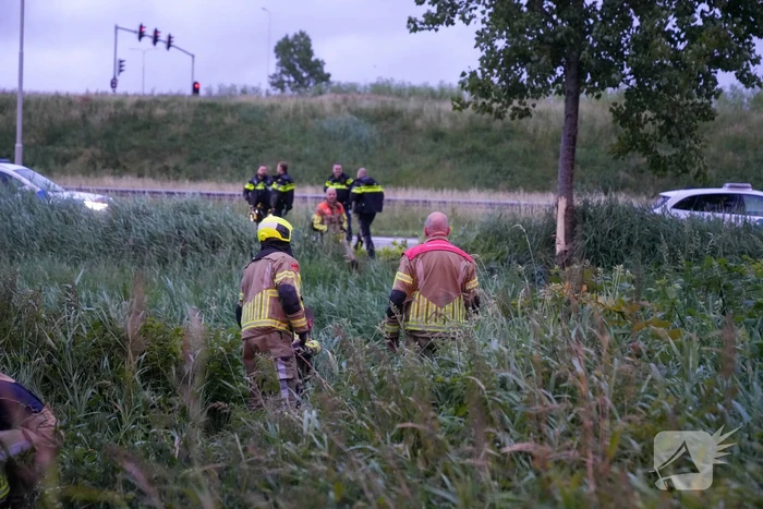 Vier gewonden nadat auto te water raakt