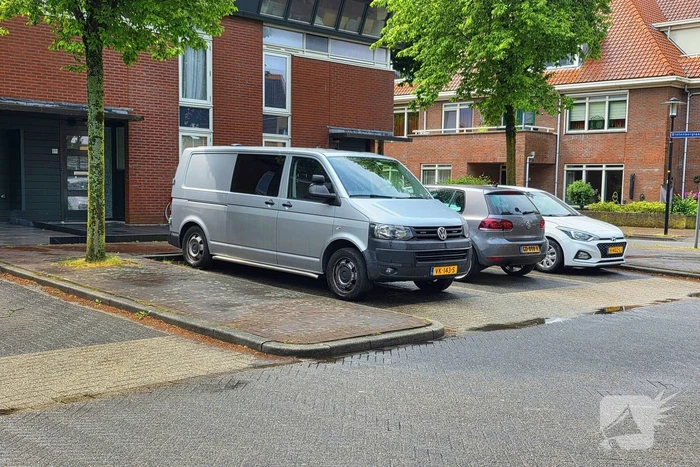 Politie doet onderzoek naar brandstichting bij woning