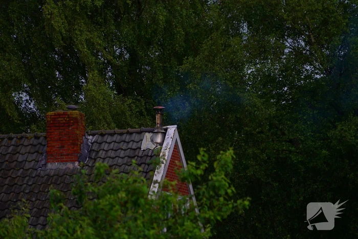 Weg dicht vanwege schoorsteenbrand