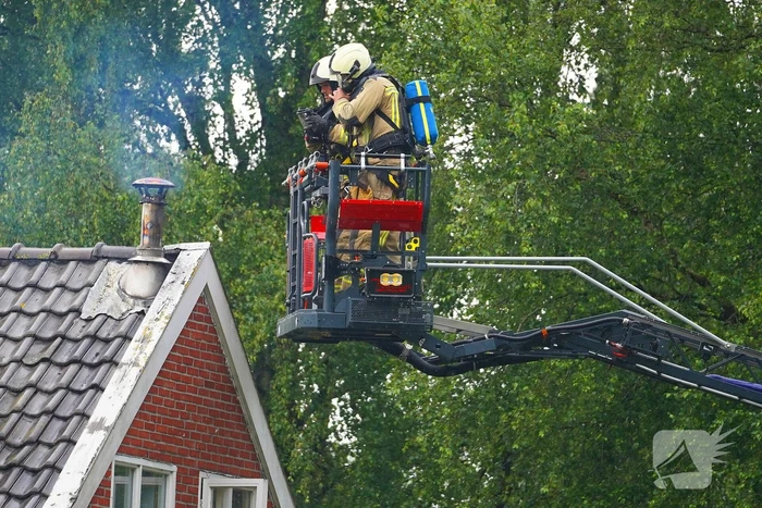 Weg dicht vanwege schoorsteenbrand