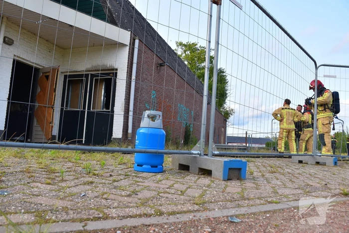 Brandweer blust brand in horecapand