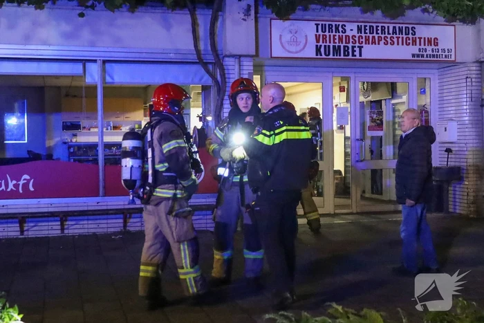 Bewoners geëvacueerd na brand in flatgebouw