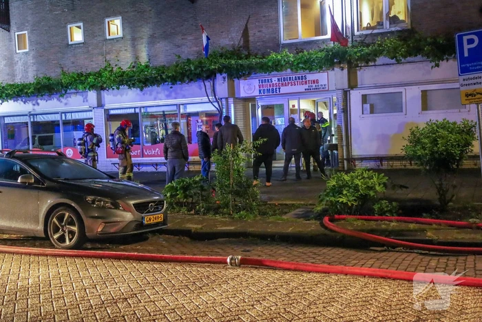 Bewoners geëvacueerd na brand in flatgebouw