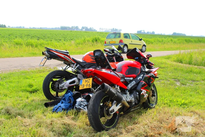 Twee motoren beschadigd bij aanrijding