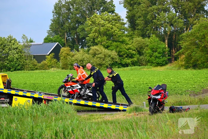 Twee motoren beschadigd bij aanrijding
