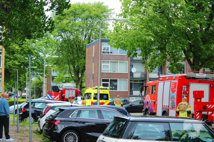 Brandweer zet zwaar materieel in voor hulpverlening