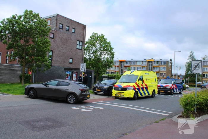 Fietser gewond bij botsing met auto