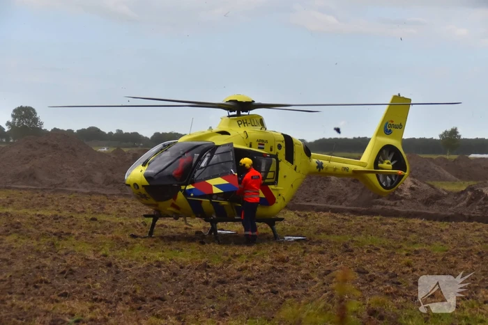 Bejaarde overlijdt na val in water