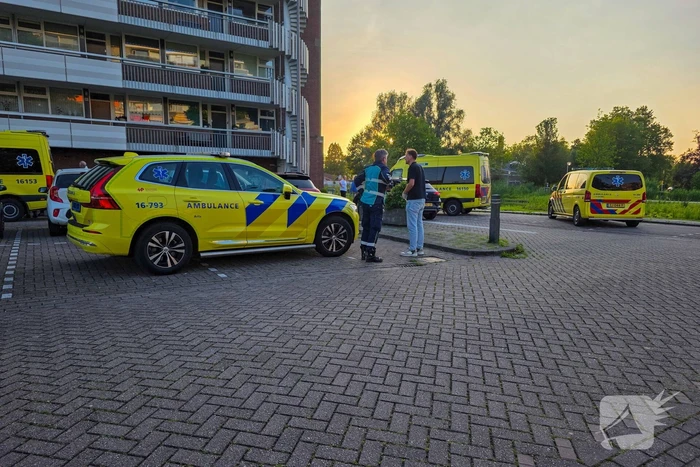 Politie-onderzoek na incident bij flat