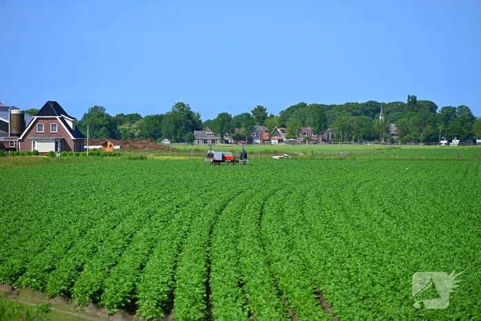 Minirooimachine belandt in vaart