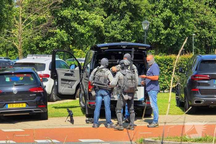 Persoon met vuurwapen gesignaleerd bij school