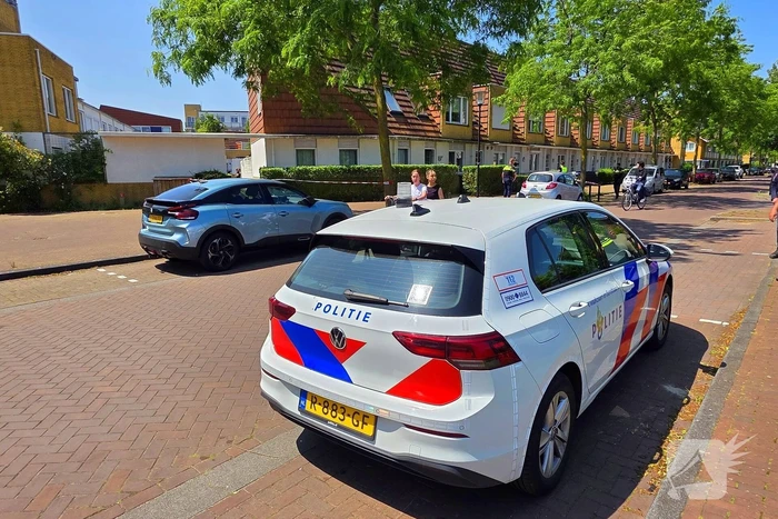 Politieafzetting bij woning
