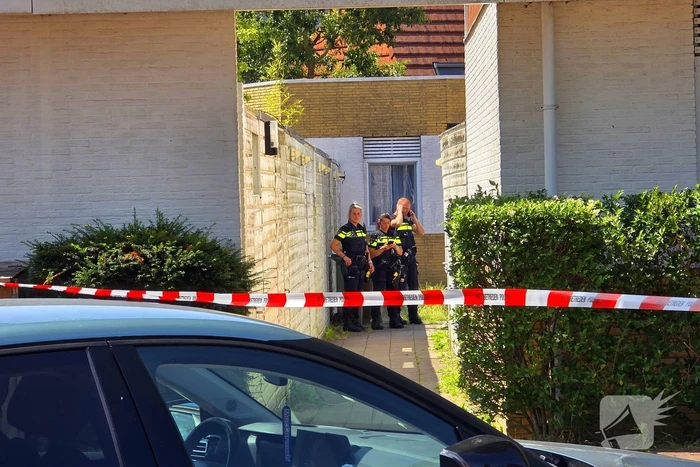 Politieafzetting bij woning