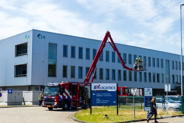 Kastbrand op dak snel geblust