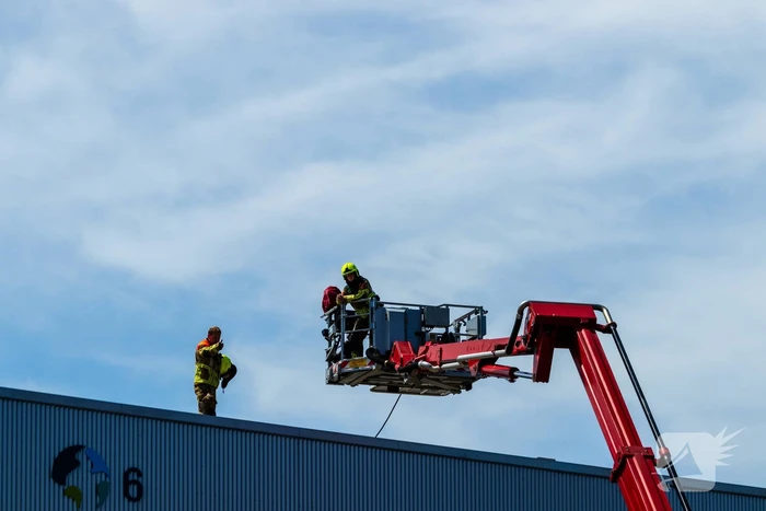 Kastbrand op dak snel geblust