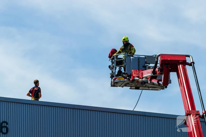 Kastbrand op dak snel geblust