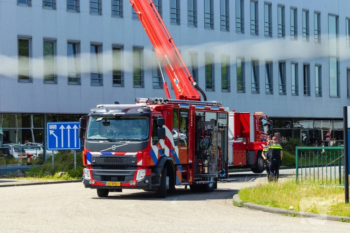 Kastbrand op dak snel geblust