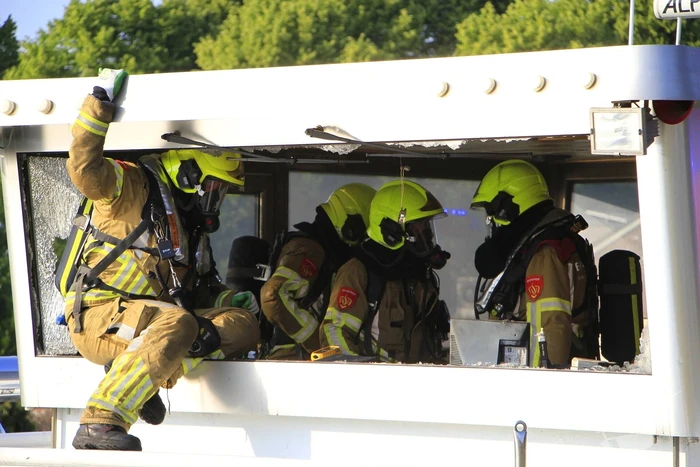 Flinke rookontwikkeling bij brand in schip