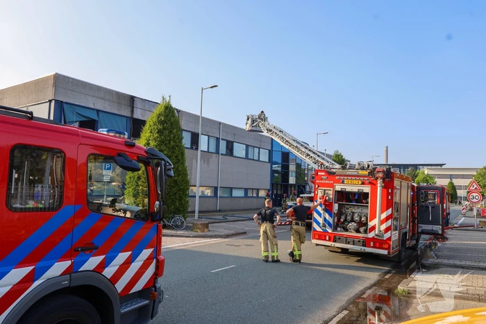 Brand in kantoorpand onder controle