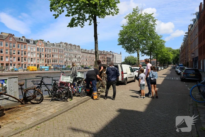 Magneetvisser vind pistool in gracht