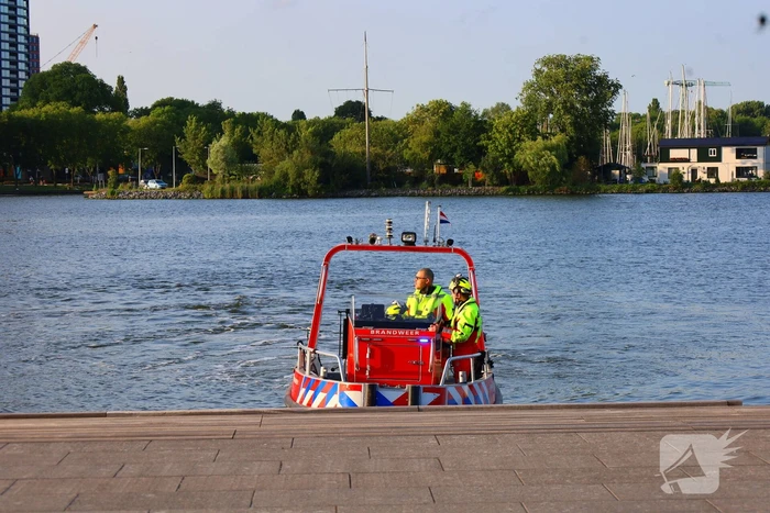 Zoekactie naar persoon te water in de hoofdstad