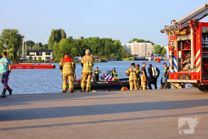 Zoekactie naar persoon te water in de hoofdstad