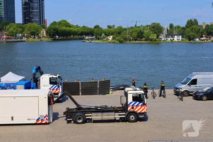Overleden persoon gevonden in het IJ