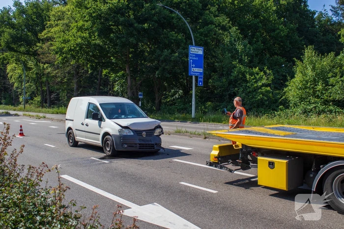 Forse verkeershinder door aanrijding