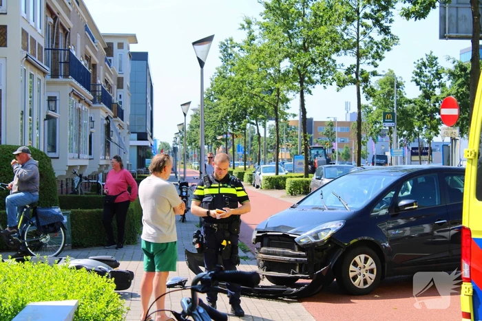 Scooterrijder over het hoofd gezien