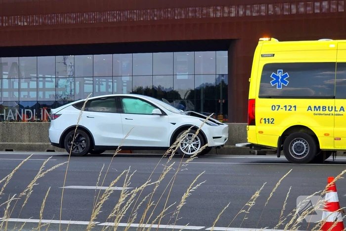Meerdere voertuigen betrokken bij aanrijding met letsel