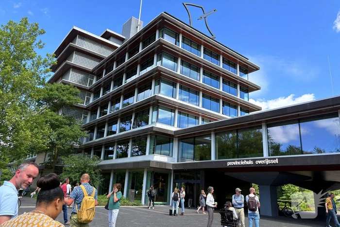 Provinciehuis ontruimd wegens brand