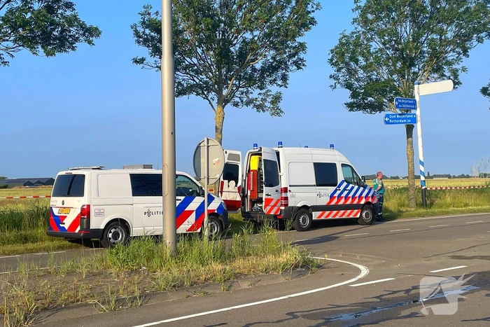 22-jarige motorrijder overleden, 17-jarige automobilist en moeder aangehouden