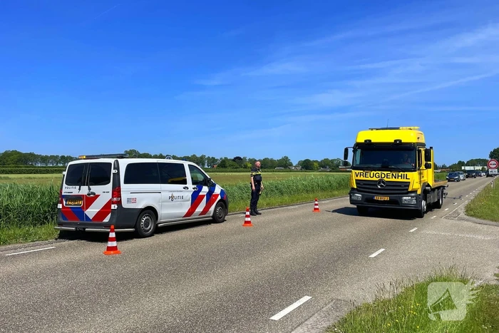 Auto belandt in sloot na ongeval
