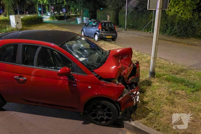 Gewelddadige taxi-overval leidt tot ongeval en arrestatie