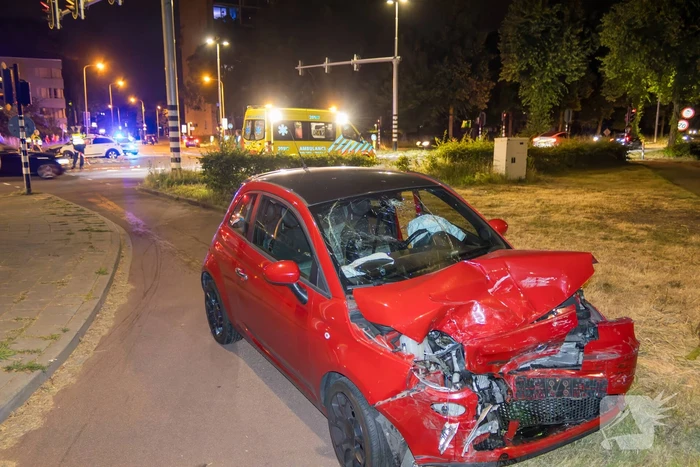 Gewelddadige taxi-overval leidt tot ongeval en arrestatie