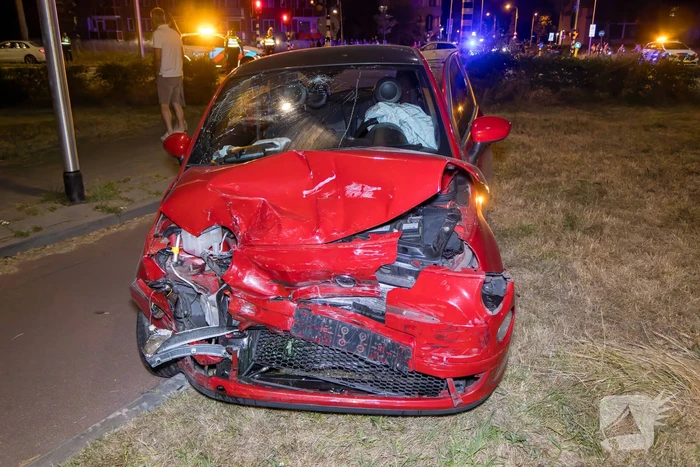 Gewelddadige taxi-overval leidt tot ongeval en arrestatie