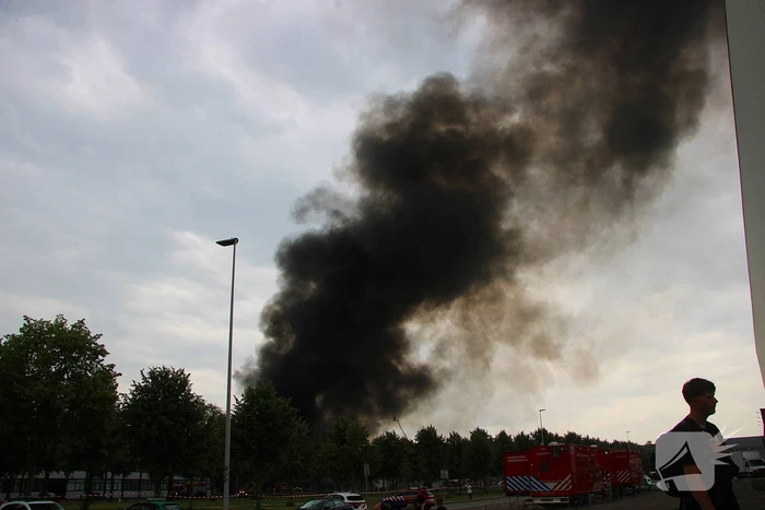 Flinke rookontwikkeling bij industriebrand