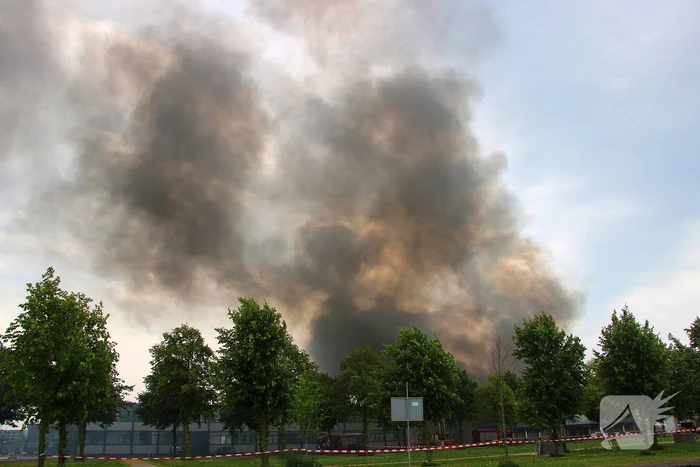 Flinke rookontwikkeling bij industriebrand