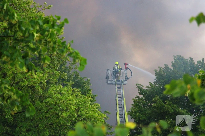 Flinke rookontwikkeling bij industriebrand
