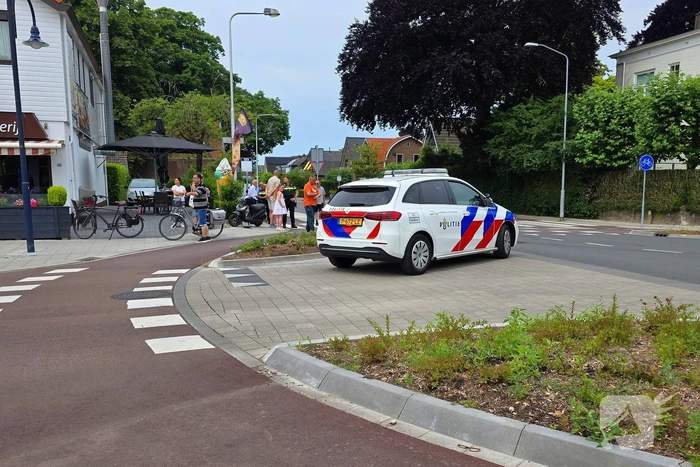 Scooterrijdster gewond bij aanrijding met auto